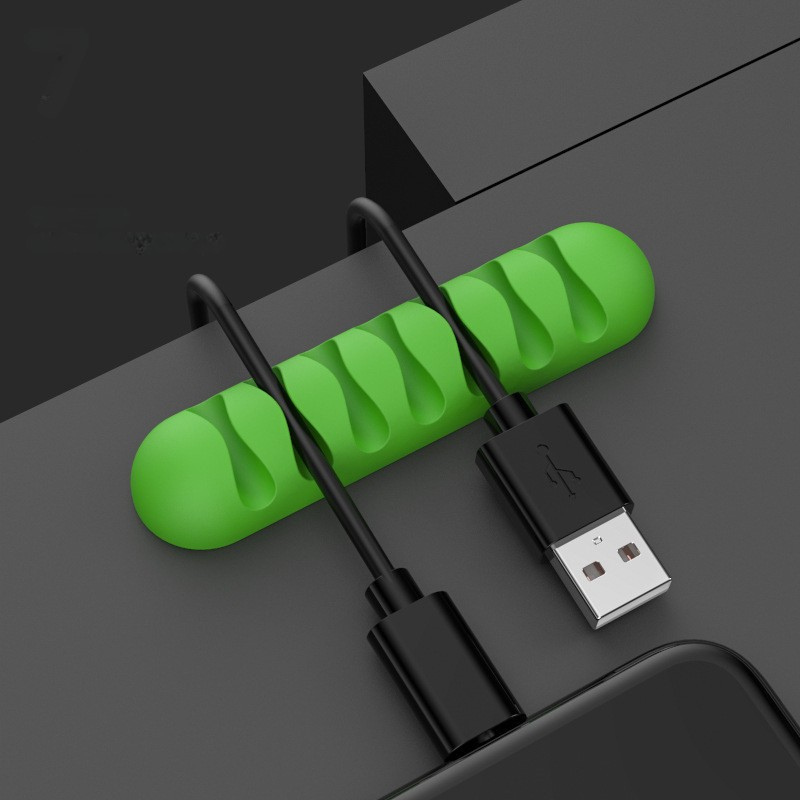 תופסן כבלים לשולחן – הפתרון האלגנטי לסדר מושלם בעמדת עבודה