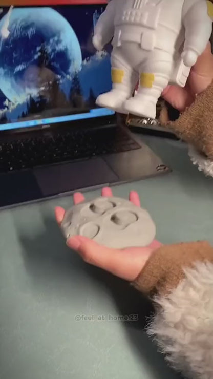 מקרן אסטרונאוט – האווירה המושלמת לדייטים, גיימינג ולילות רגועים